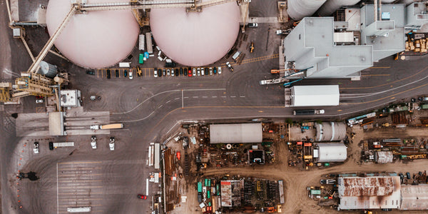 How Specialty Chemicals Are Distributed: From Factory to Formulator